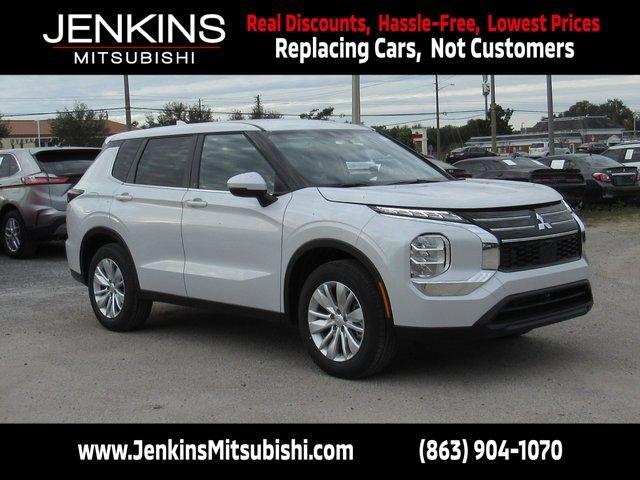 Mitsubishi Outlander - View 1