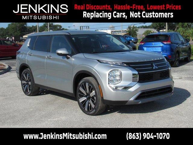 Mitsubishi Outlander - View 1