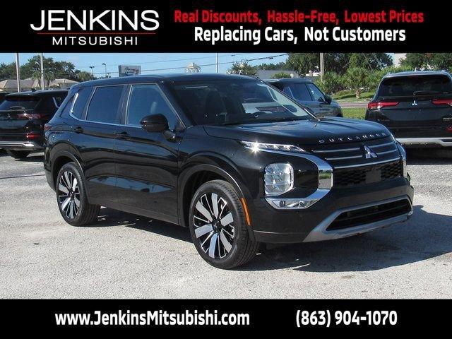 Mitsubishi Outlander - View 1