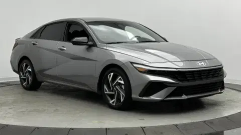 Hyundai Elantra Sel Sport - Thumbnail 4