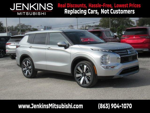 Mitsubishi Outlander - View 1