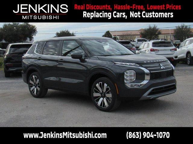 Mitsubishi Outlander - View 1