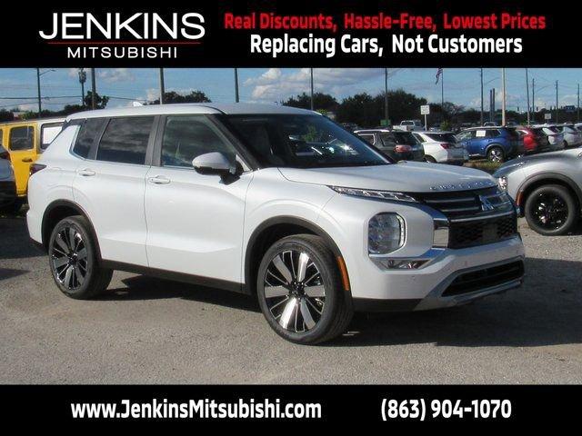 Mitsubishi Outlander - View 1