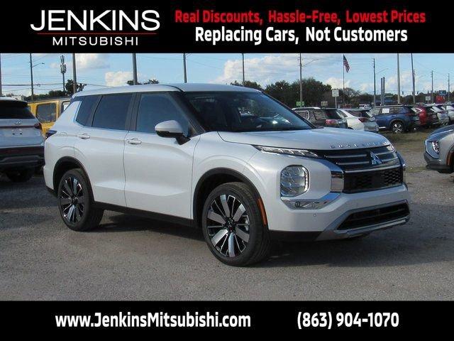 Mitsubishi Outlander - View 1