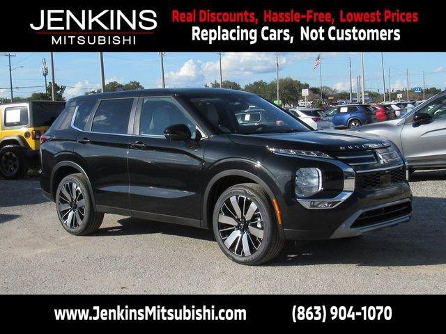 Mitsubishi Outlander - View 1