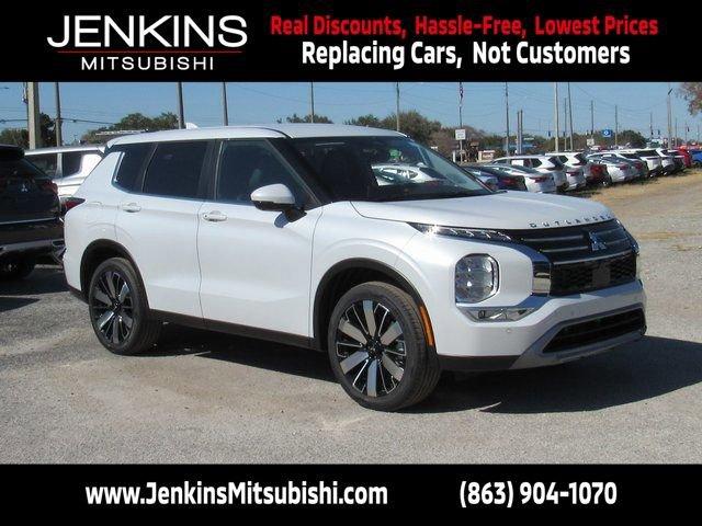 Mitsubishi Outlander - View 1