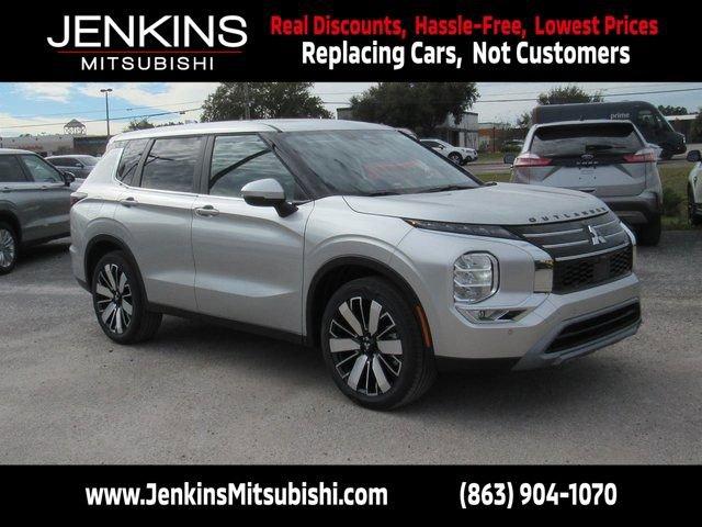 Mitsubishi Outlander - View 1