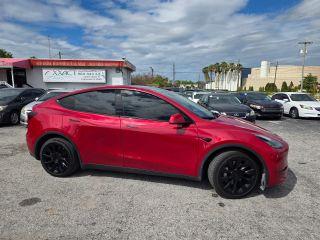 Tesla Model Y - Thumbnail 14