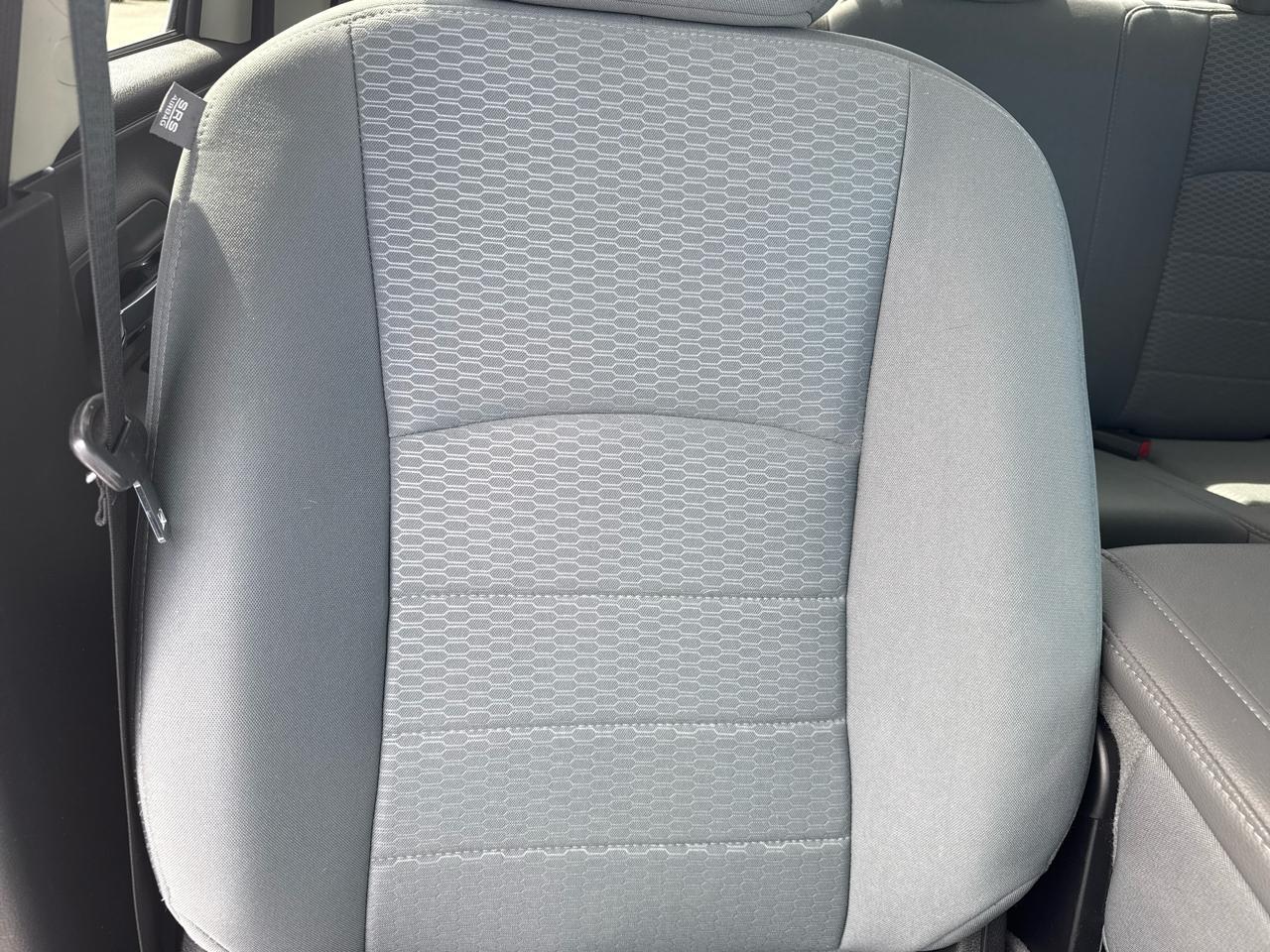 Ram 15004Wd Quad Cab 140.5" Slt - Thumbnail 10