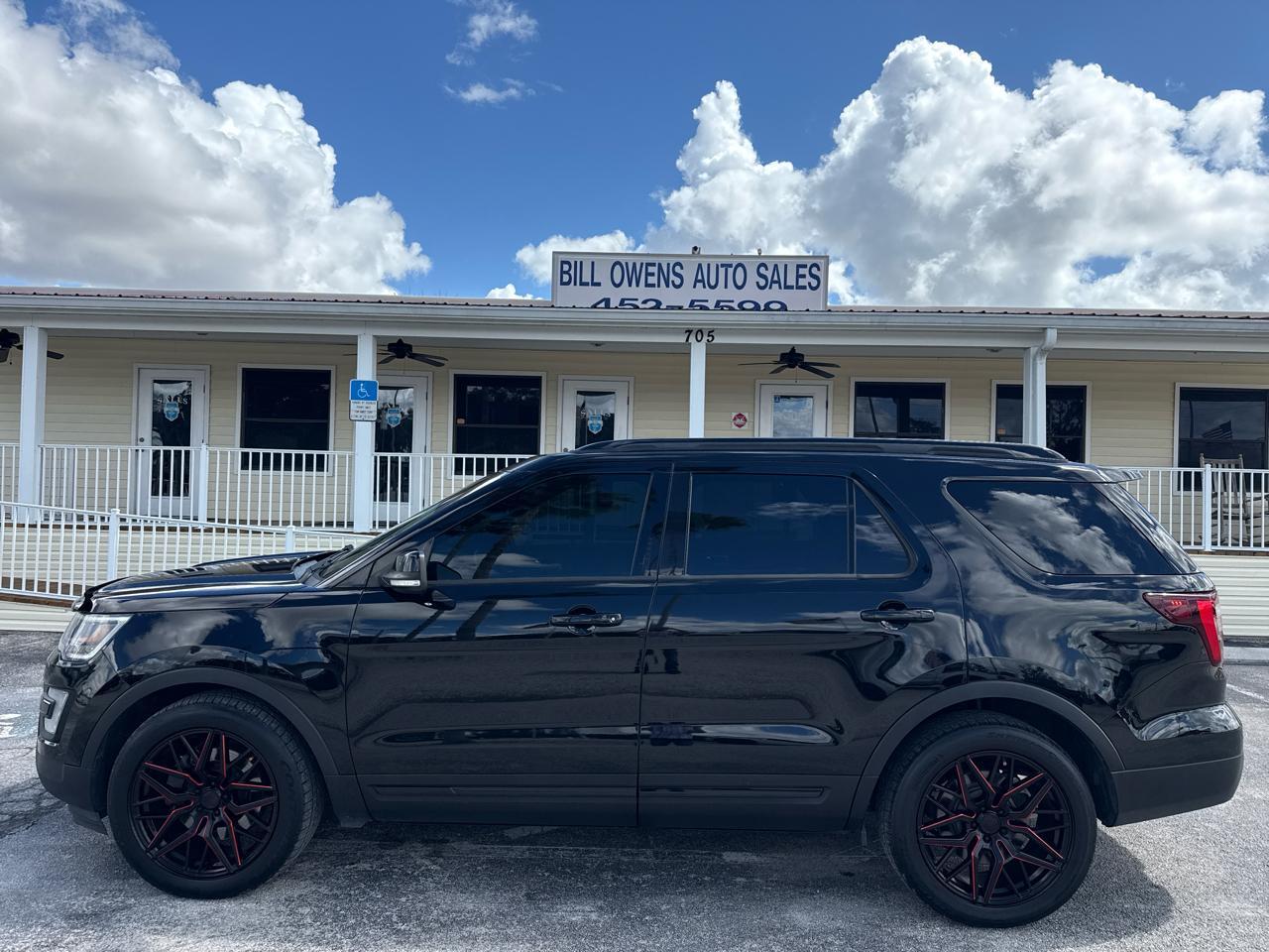 Ford Explorersport 4Wd - Thumbnail 2