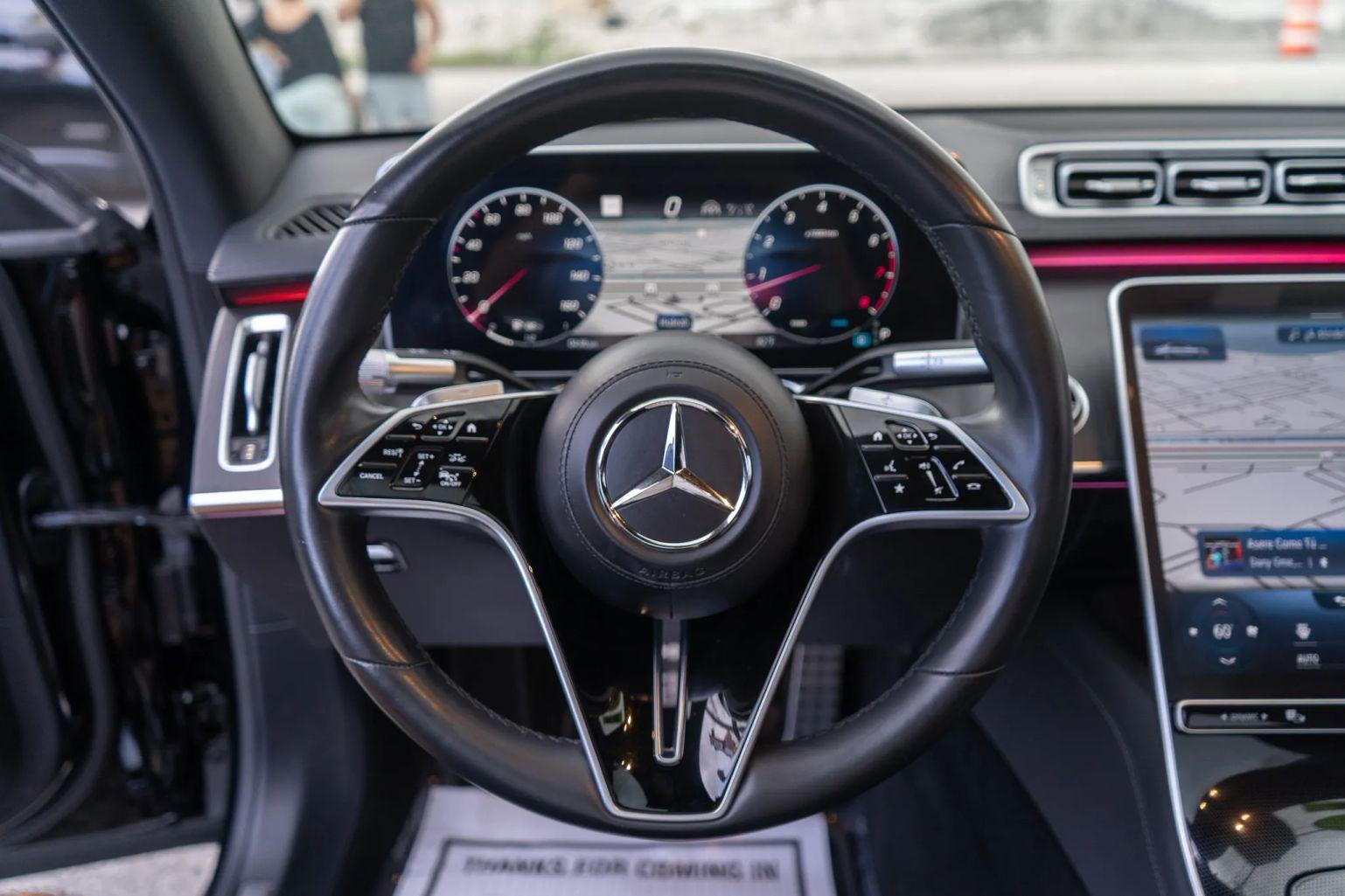 Mercedes-Benz S-Class - Thumbnail 5