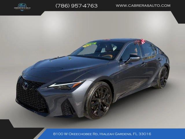 Lexus Is - View 1