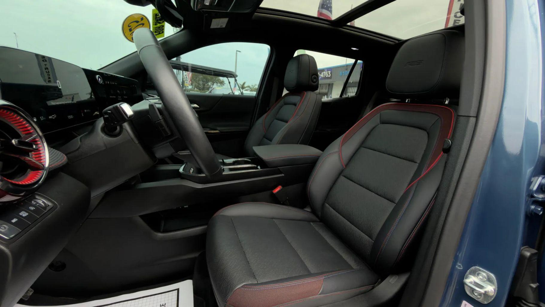 Chevrolet Equinox - Thumbnail 3