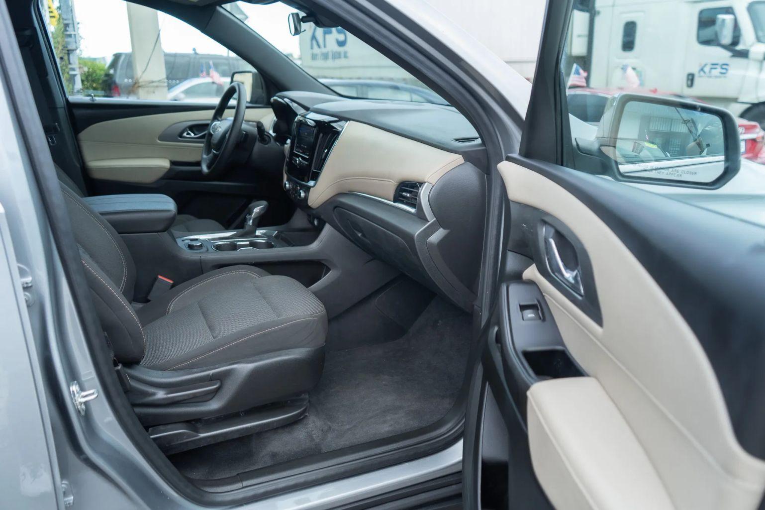 Chevrolet Traverse - Thumbnail 14