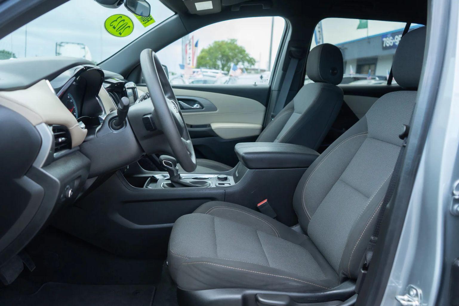 Chevrolet Traverse - Thumbnail 4