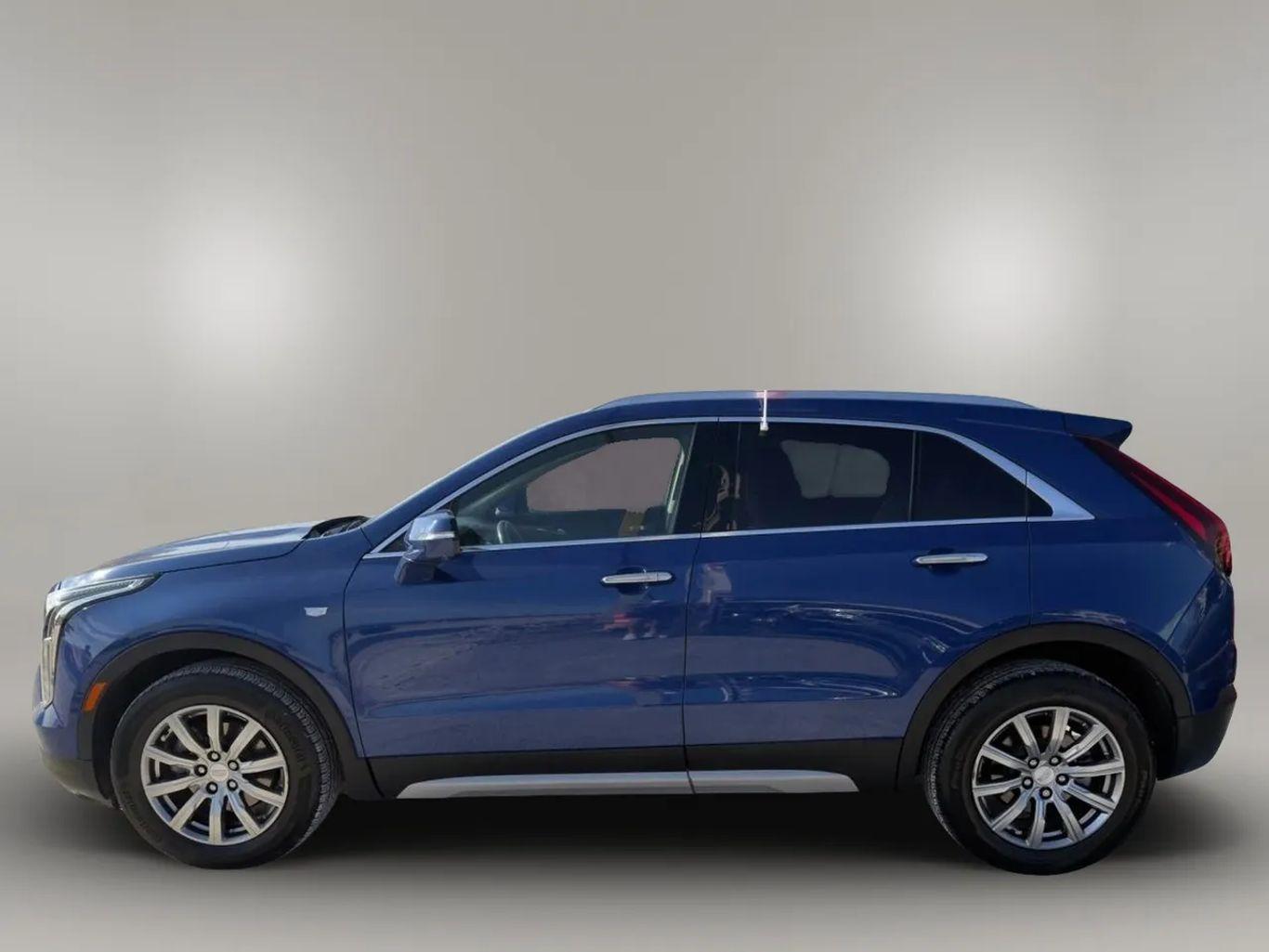 Cadillac Xt4 - Thumbnail 12