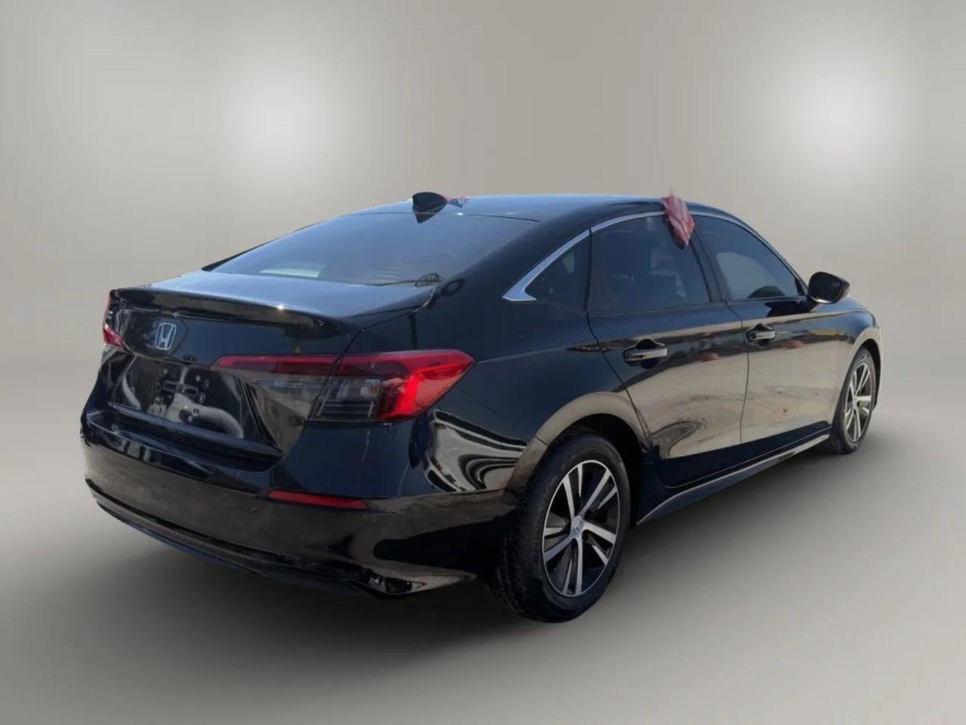 Honda Civic - Thumbnail 13