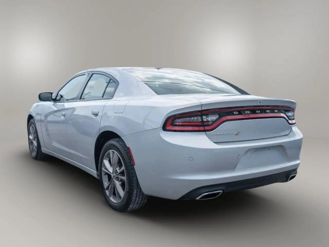 Dodge Charger - Thumbnail 11