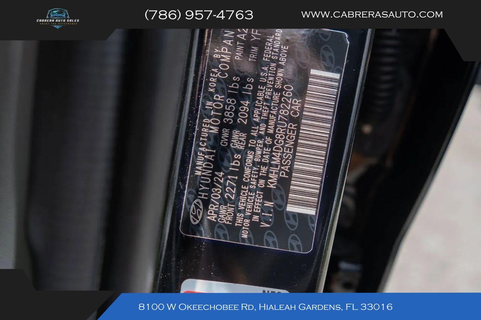 Hyundai Elantra - Thumbnail 6