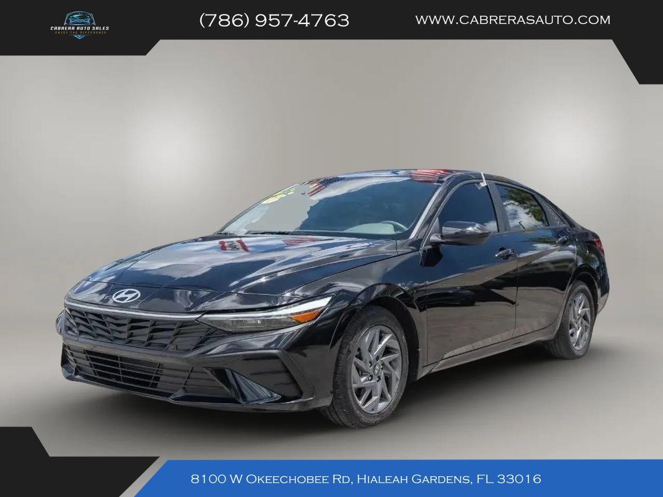 Hyundai Elantra - Thumbnail 7