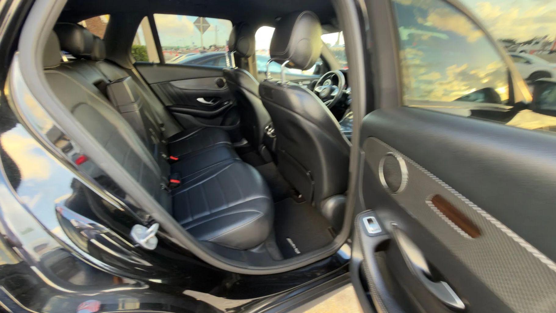 Mercedes-Benz Glc - Thumbnail 16