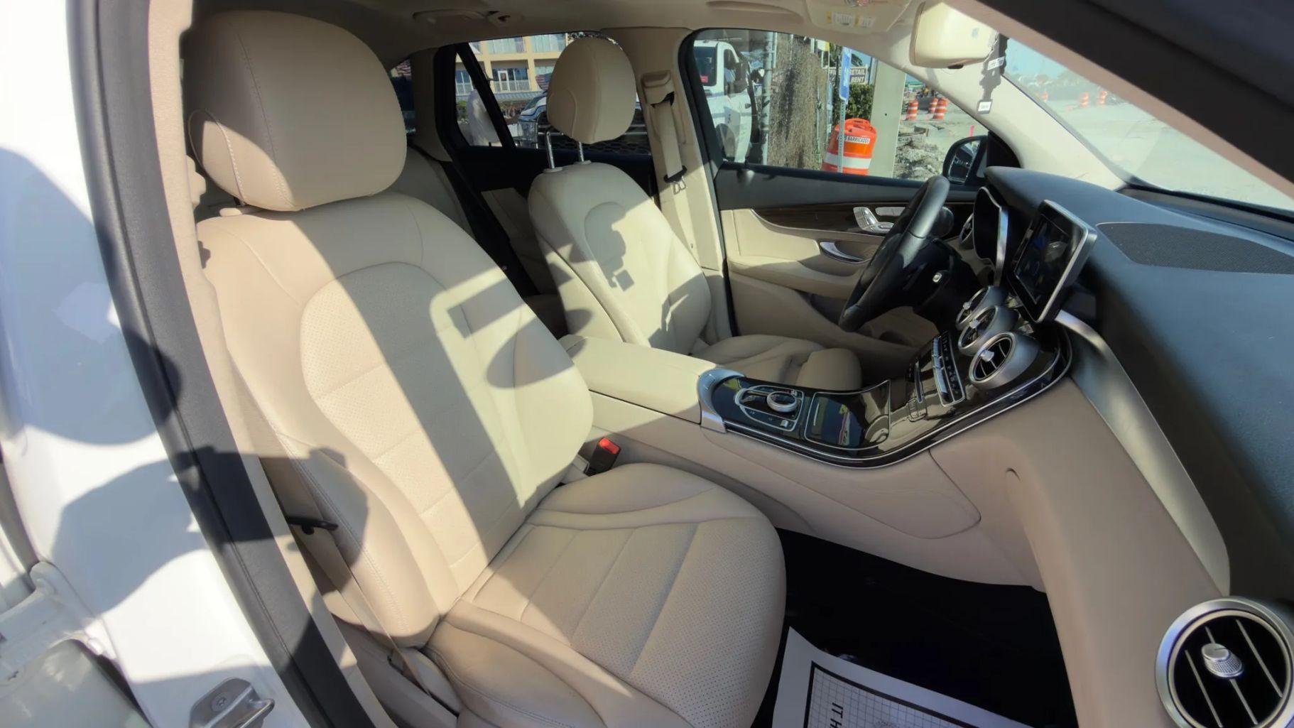 Mercedes-Benz Glc - Thumbnail 16