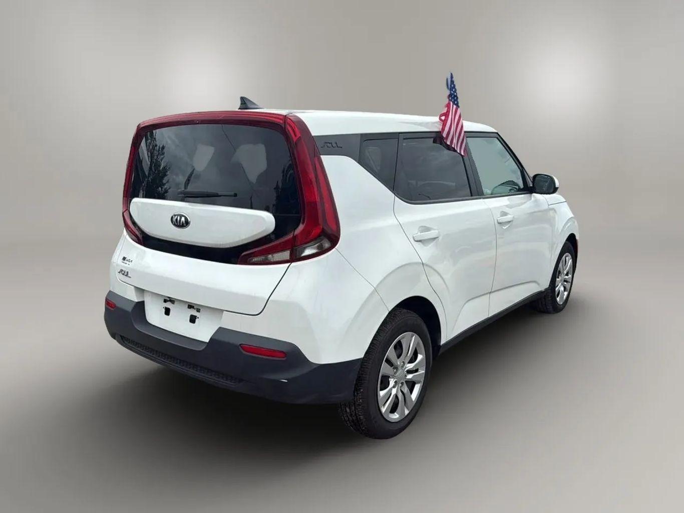 Kia Soul - Thumbnail 13