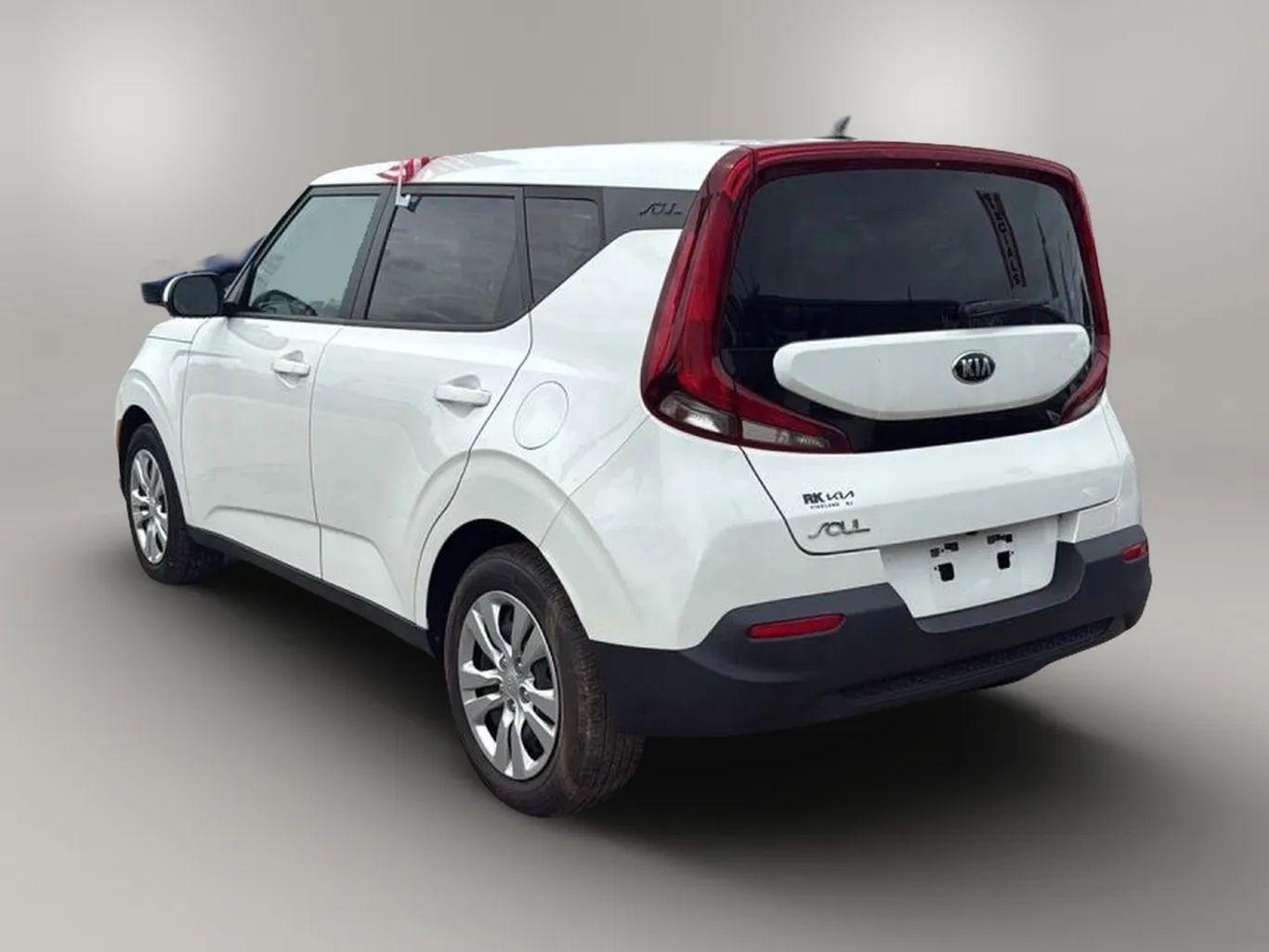 Kia Soul - Thumbnail 12