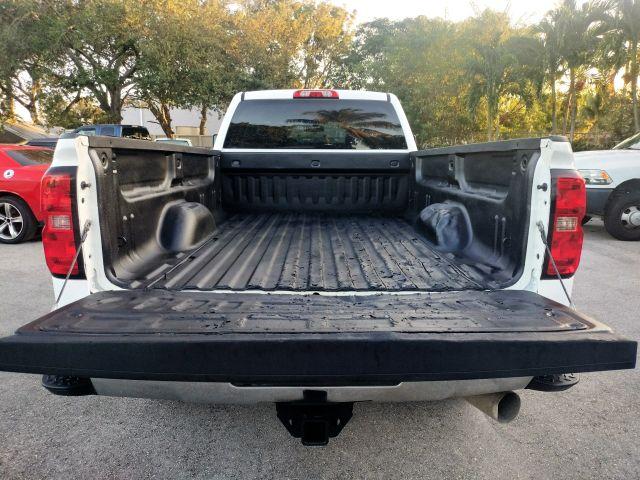 Chevrolet Silverado 2500 Hd Crew Cab - Thumbnail 11