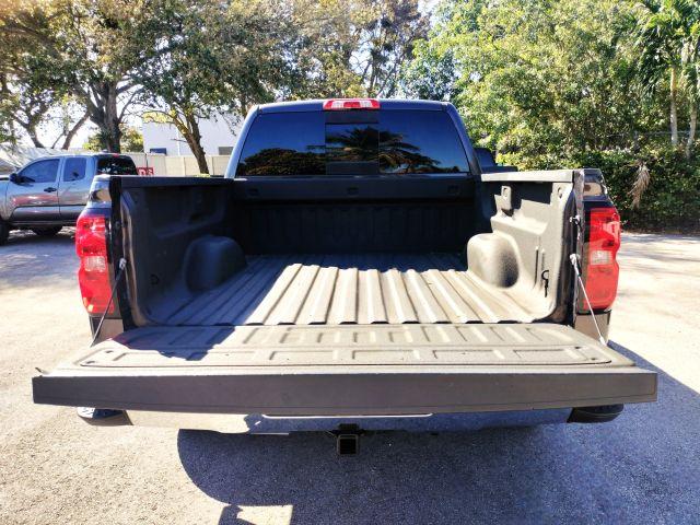 Chevrolet Silverado 1500 Crew Cab - Thumbnail 12