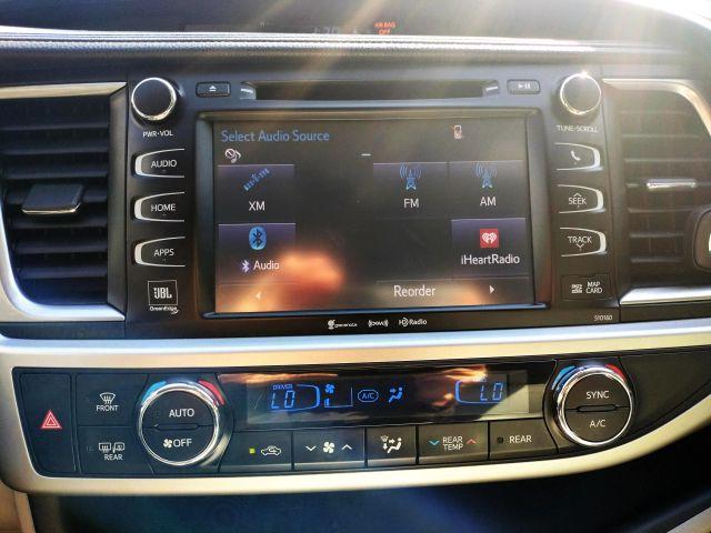 Toyota Highlander - Thumbnail 3