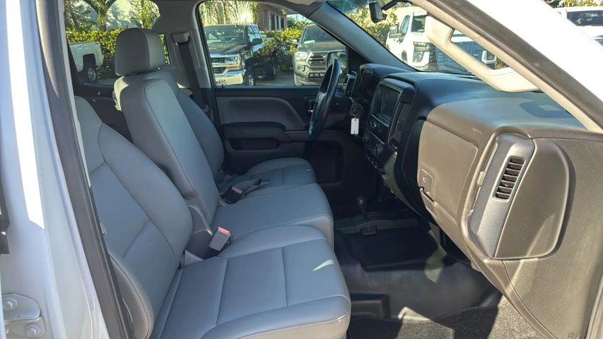 Chevrolet Silverado 1500 Double Cab - Thumbnail 4