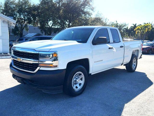 Chevrolet Silverado 1500 Double Cab - Thumbnail 8