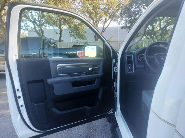 Ram 1500 Regular Cab - Thumbnail 16