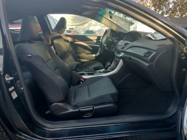 Honda Accord - Thumbnail 19