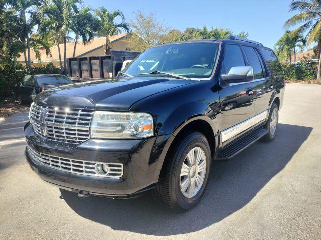 Lincoln Navigator - Thumbnail 8