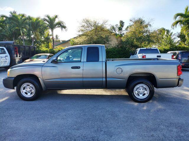 Dodge Dakota Club Cab - Thumbnail 9