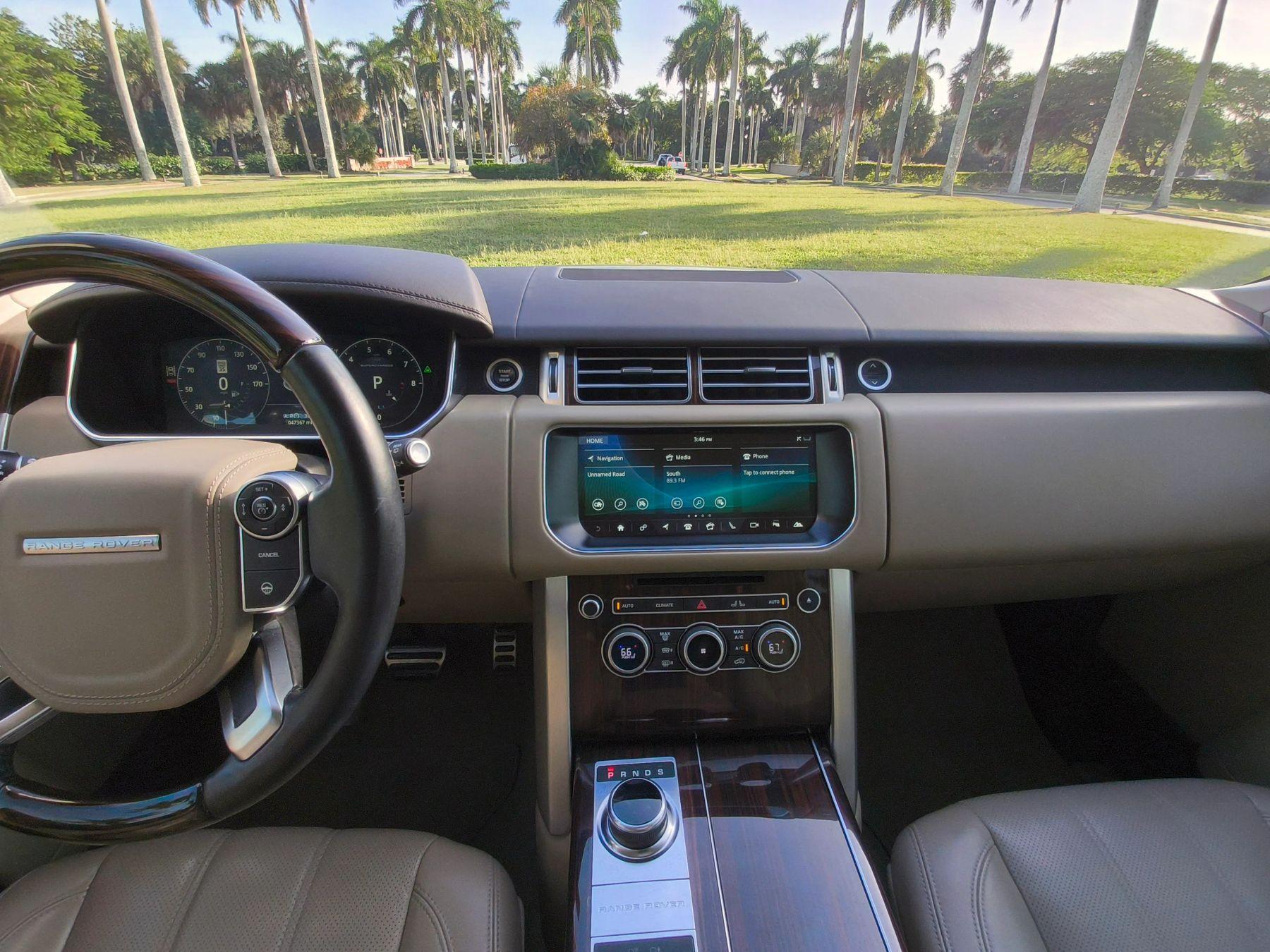 Land Rover Range Rover - Thumbnail 15