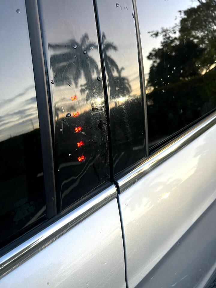 Ford Escape - Thumbnail 4