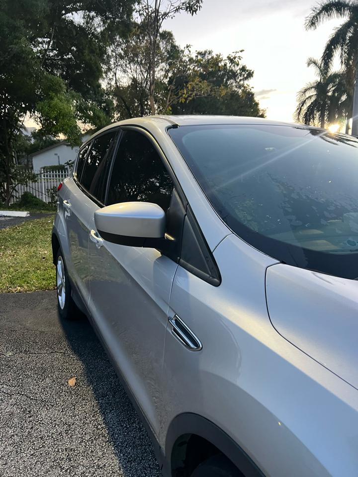 Ford Escape - Thumbnail 12