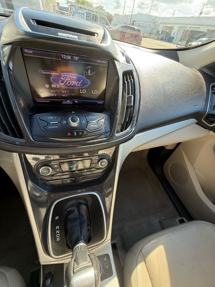 Ford Escape Ecoboost - Thumbnail 16