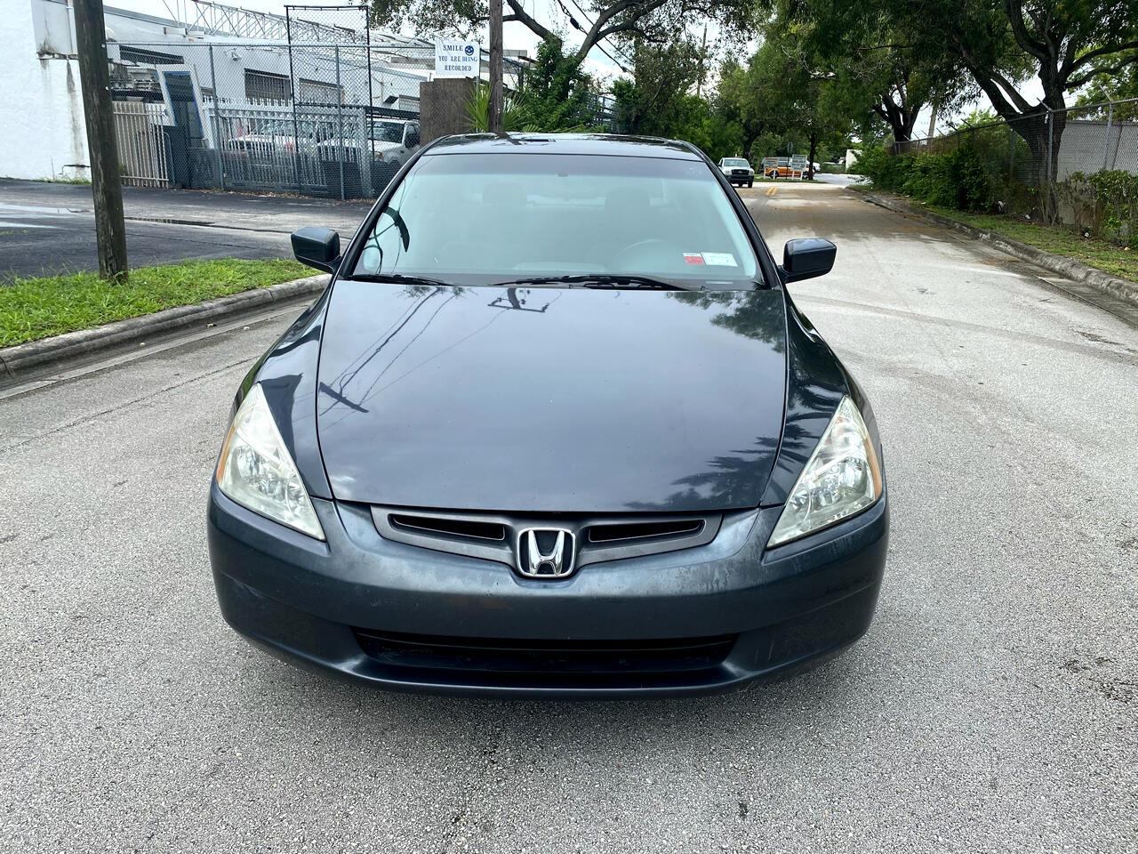 Honda Accord4-Door Sedan - Thumbnail 2