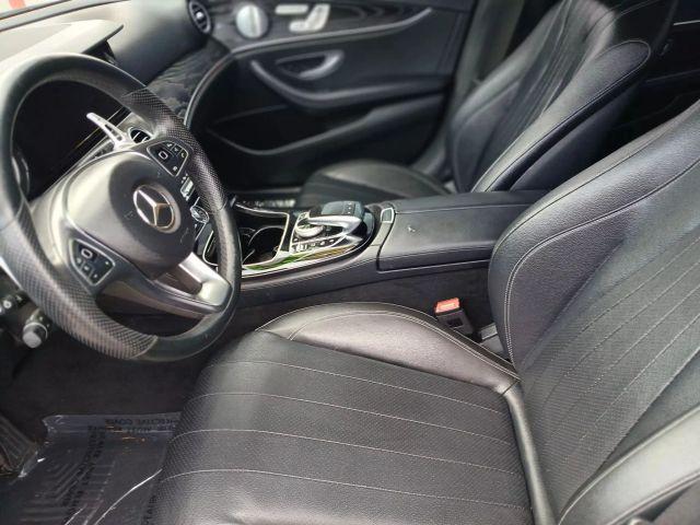 Mercedes-Benz E-Class - Thumbnail 15