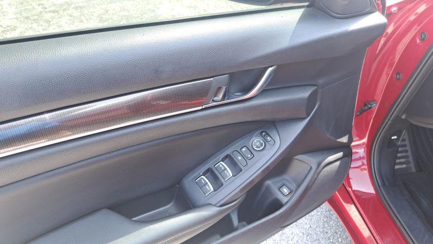 Honda Accord - Thumbnail 14