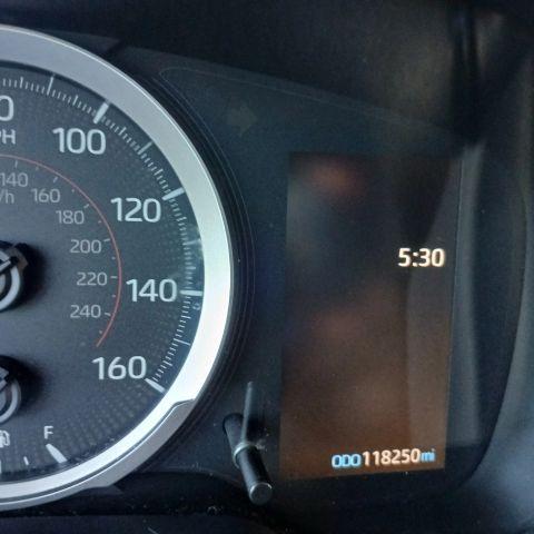 Toyota Corolla - Thumbnail 14