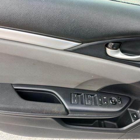 Honda Civic - Thumbnail 19