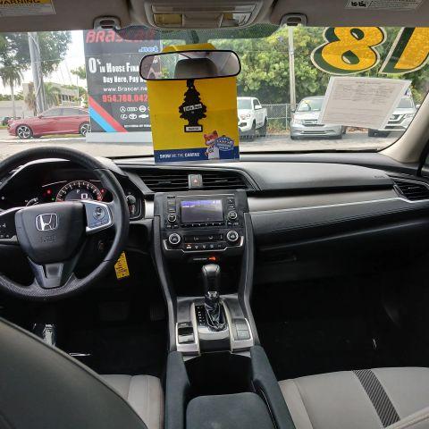 Honda Civic - Thumbnail 18