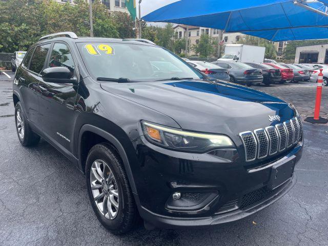 Jeep Cherokee - Thumbnail 6