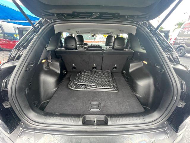 Jeep Cherokee - Thumbnail 18