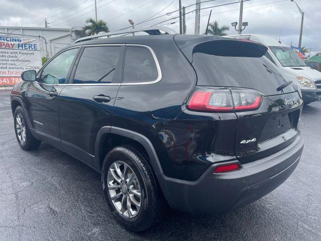 Jeep Cherokee - Thumbnail 9